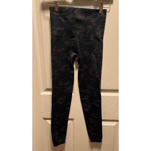 Spanx | Look at Me Now Seamless Cropped Leggings Camo Sz M #FL3515‎